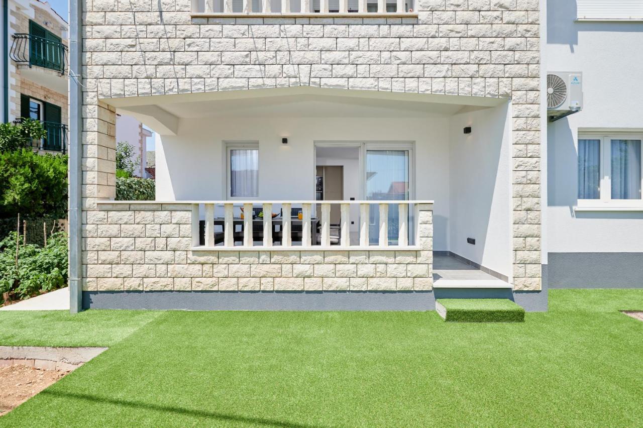 Apartment Elli Trogir Eksteriør bilde